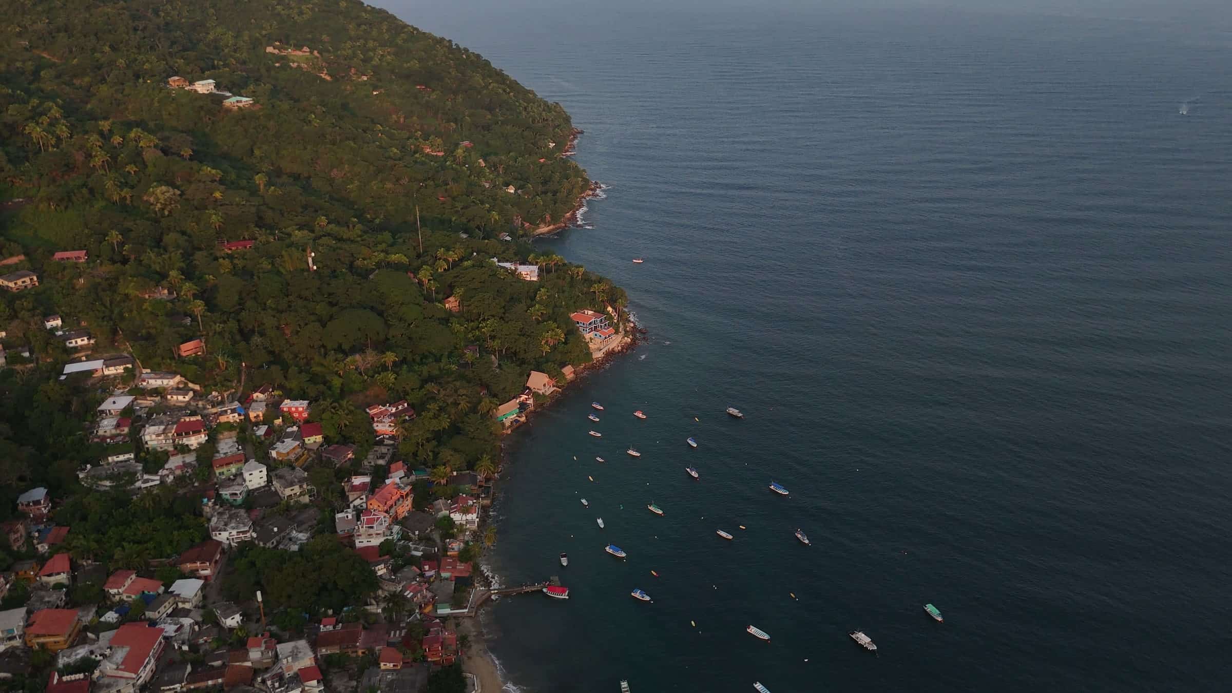 Yelapa town on the bay